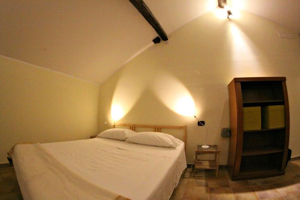 Agora Hostel Catánia Buitenkant foto