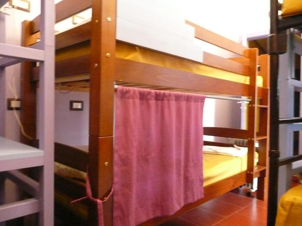 Agora Hostel Catánia Kamer foto
