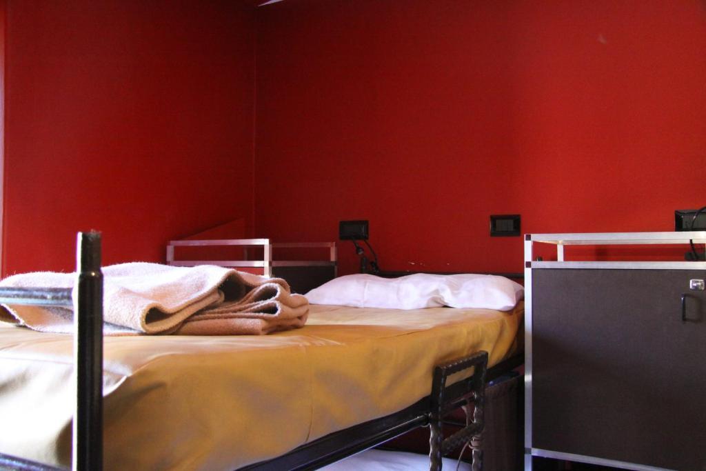 Agora Hostel Catánia Kamer foto
